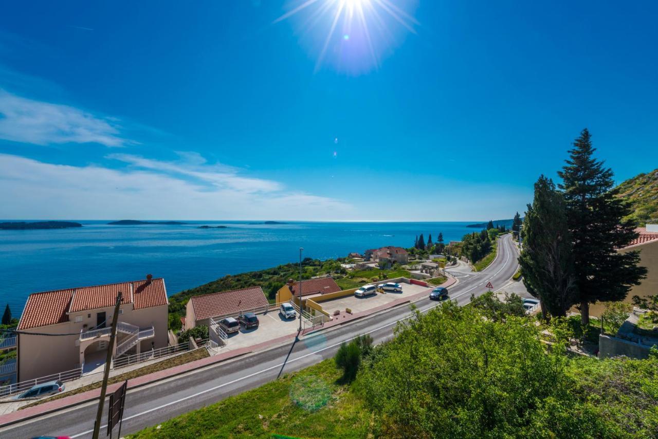 Golden Seaview Holiday Home Mlini Luaran gambar