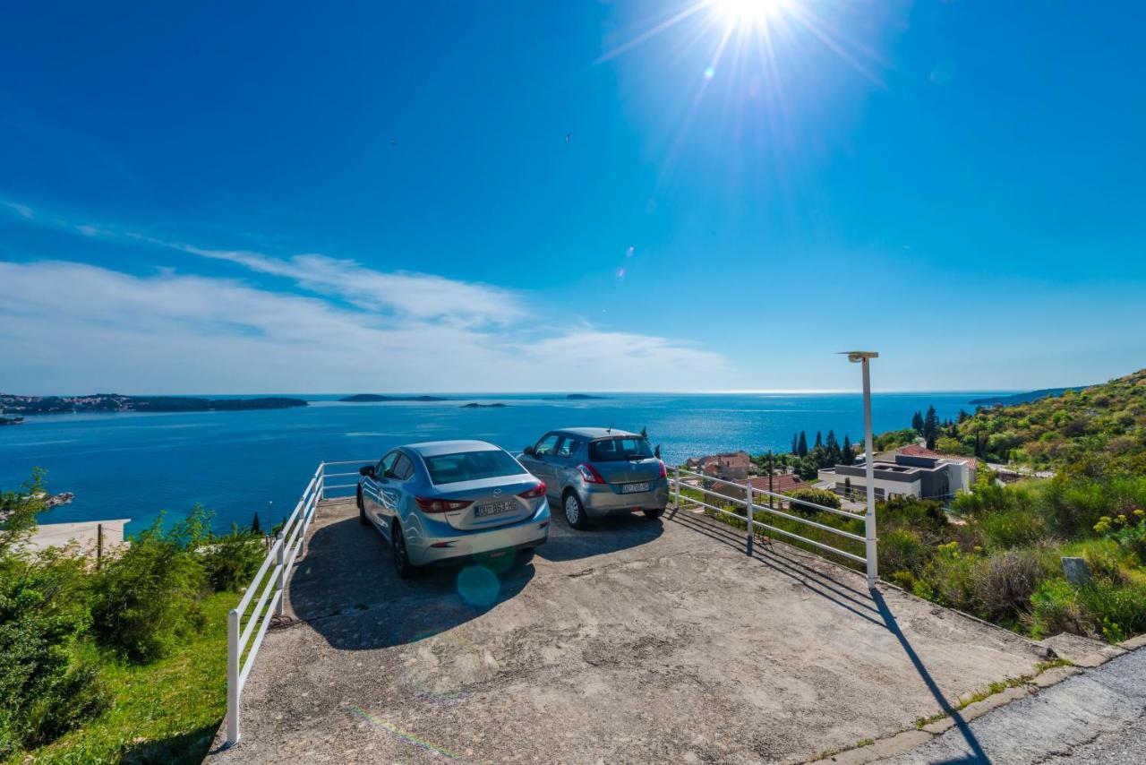 Golden Seaview Holiday Home Mlini Luaran gambar